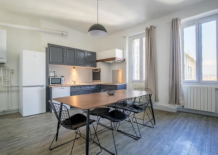 Superbe Appartement 6Ch Dans Le Coeur De Marseille - La French Casa Dragon